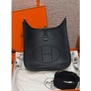 에르메스 에블린 23 올수공 (컬러 누아)